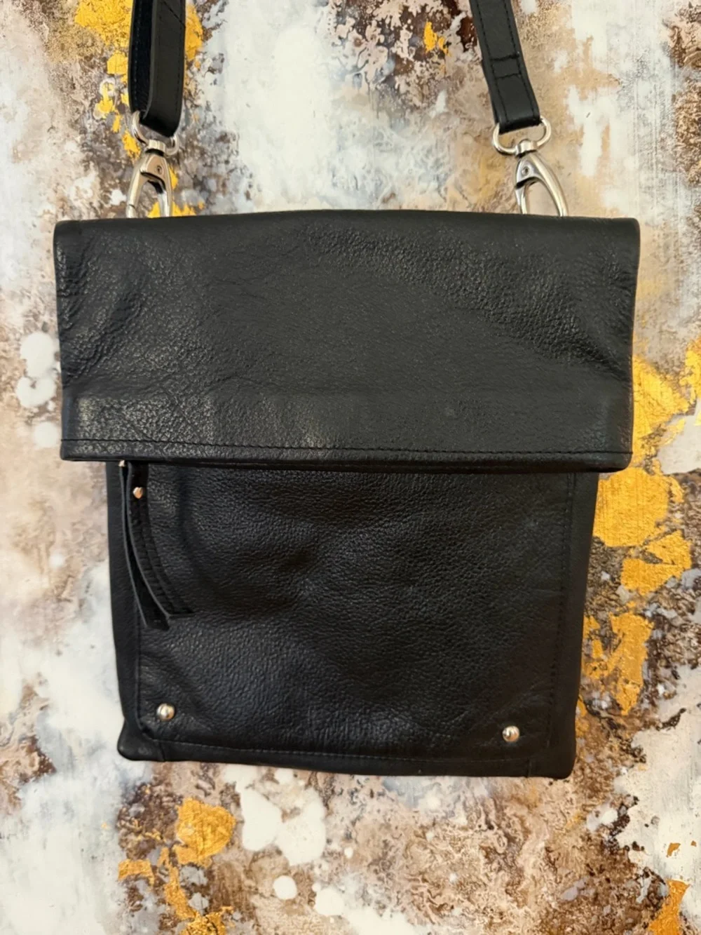 latico compact black